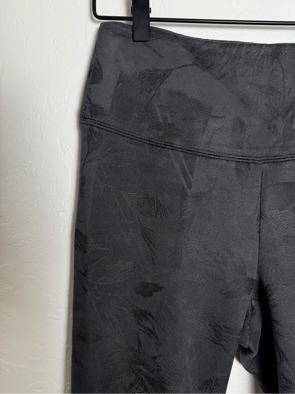 WHBM White House Black Market Gray Suede Inkling Foil Runway Leggings - Picture 5 of 16